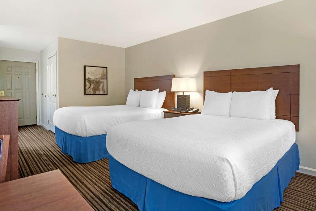 Best Western Clovis Cole Room photo
